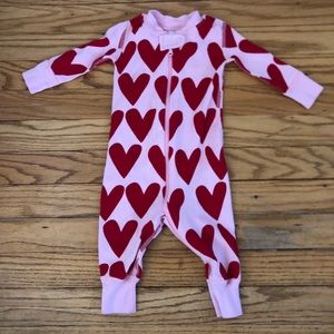 Hanna Andersson heart pajamas